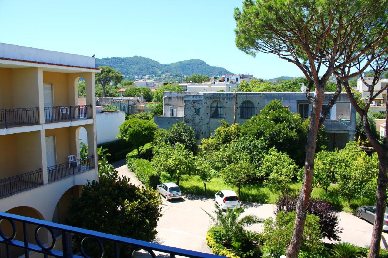 Hotel Terme Alexander Ischia Exterior photo