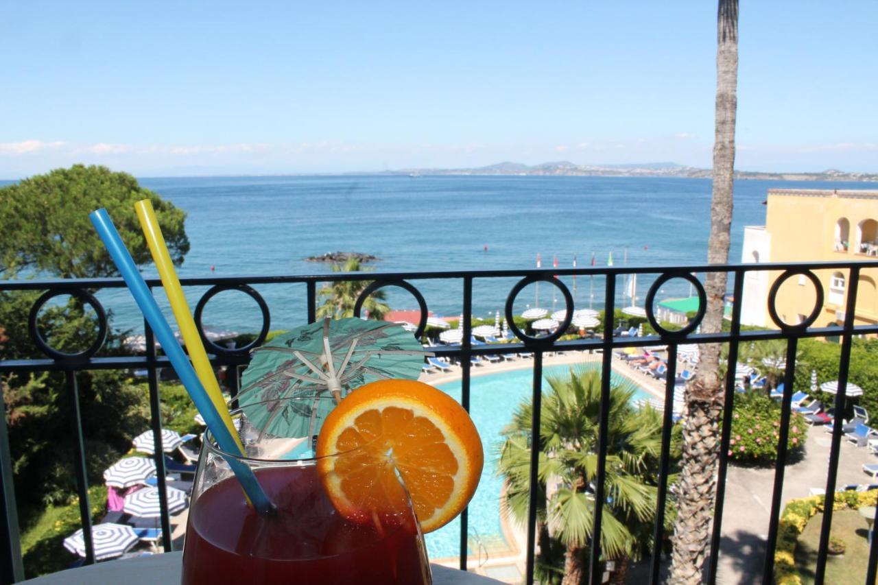 Hotel Terme Alexander Ischia Exterior photo